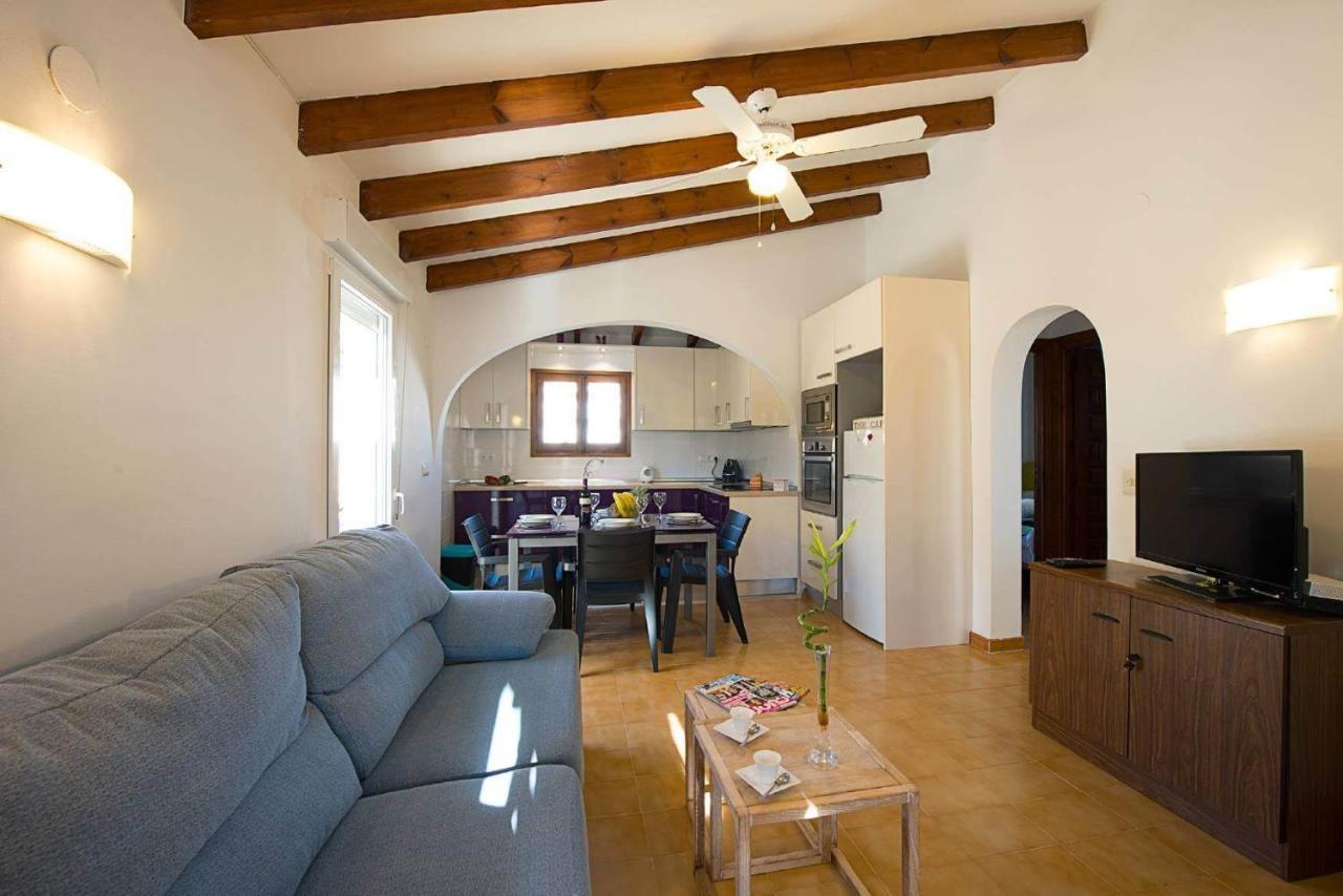 Villa Neus - Plusholidays Калпе Екстериор снимка